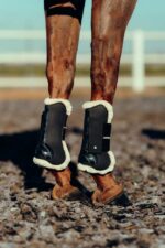 Horze Caliber Tendon Boots with Faux Fur Lining - Image 3