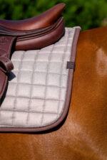 EQUITHÈME Saddlebag – Chic - Image 4
