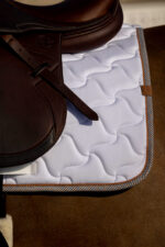 EQUITHEME Saddle pad - Tweedy - Image 2
