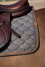 EQUITHÈME Saddle pad - Khadi - Image 2