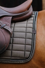 EQUITHEME Saddle pad - Domino