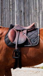 EQUITHEME Saddle pad - Badge 2.0 - Image 3