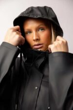 Horze Billie Women's PU Rain Riding Jacket - Image 4