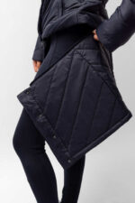 Horze Aurora Padded Parka Riding Riding Jacket with Removable Skirt - Image 3