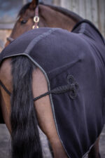 Diagonal Fleece Rug PADDOCK - Image 5