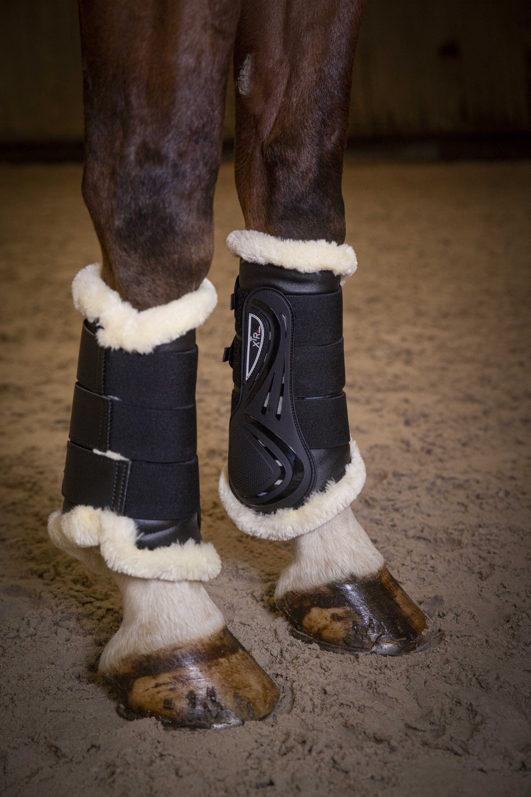 NORTON "XTR" closed gaiters, synthetic sheepskin