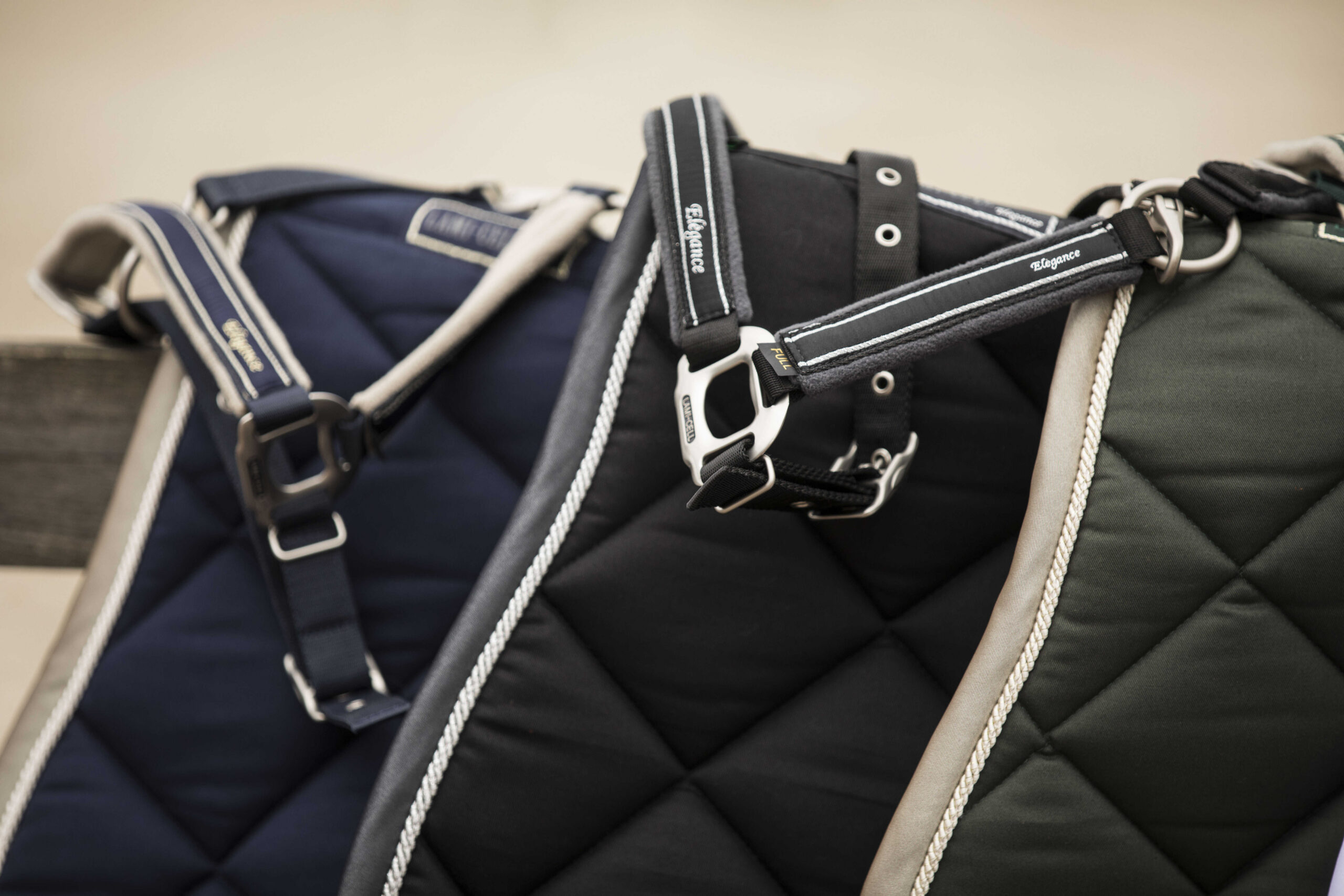 LAMI-CELL halter - Elegance