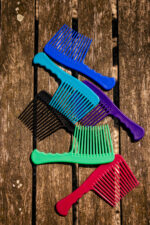 HIPPOTONIC - Soft - Wide-Tooth PVC Comb