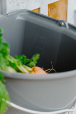 HIPPOTONIC feed bucket with hook and handle - Image 4