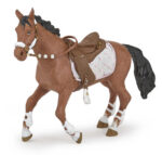 PAPO - Horse to horsewoman in winter outfit - Image 2