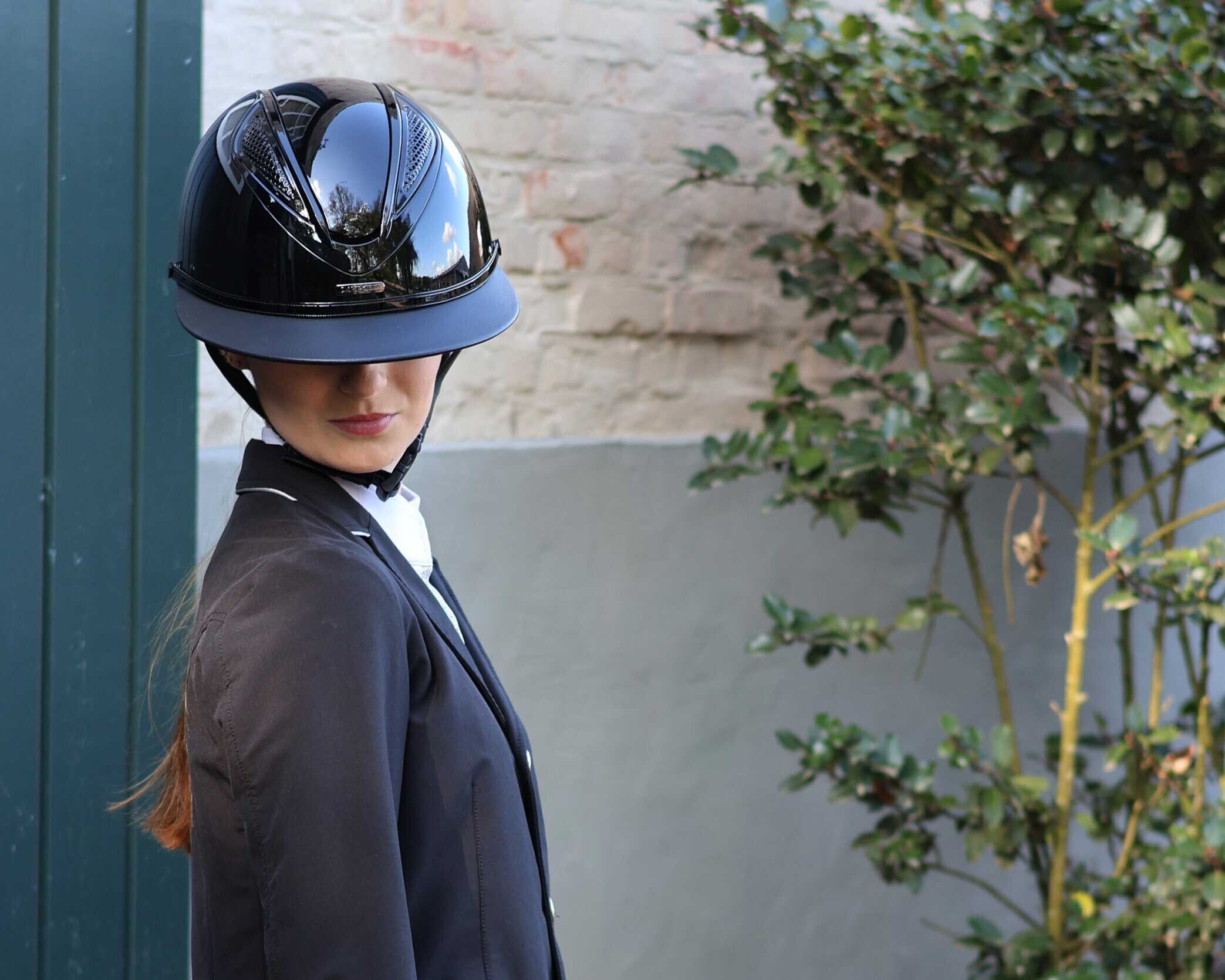 912923002_ambi_1 Removable front strap for helmet LAMI-CELL - Glossy - Image 1