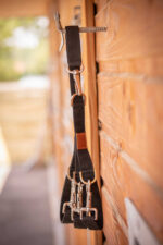 PADDOCK bridle holder - Image 13