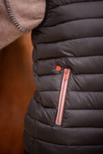 PADDOCK Vest Macaron - Image 6