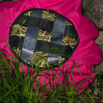 HEICA Slow feeder haybag FLUFFY FEEDER, standard net hole size - Image 3