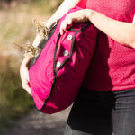 HEICA Slow feeder haybag FLUFFY FEEDER, small net hole size - Image 2