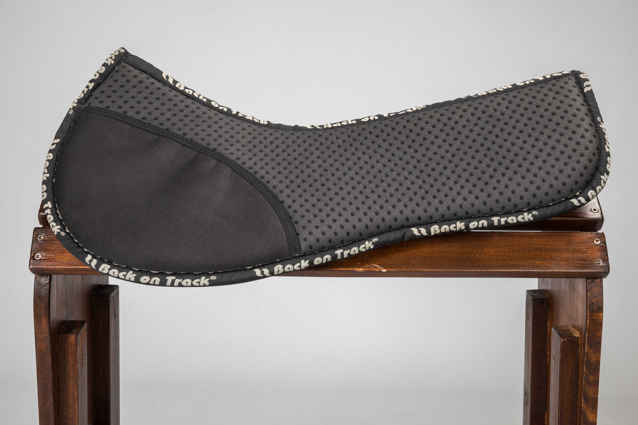 Back protector BACK ON TRACK® - Aurora