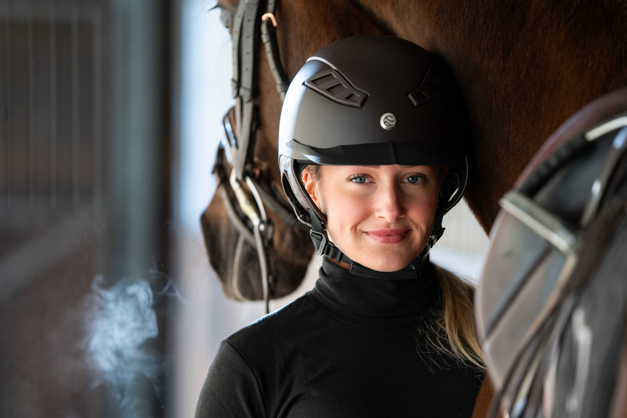 b49210001_ambi_1 Casque BACK ON TRACK® EQ3 Lynx - Image 1