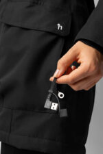 Horze Jadine Women´s Heated Winter Riding Jacket - Image 7